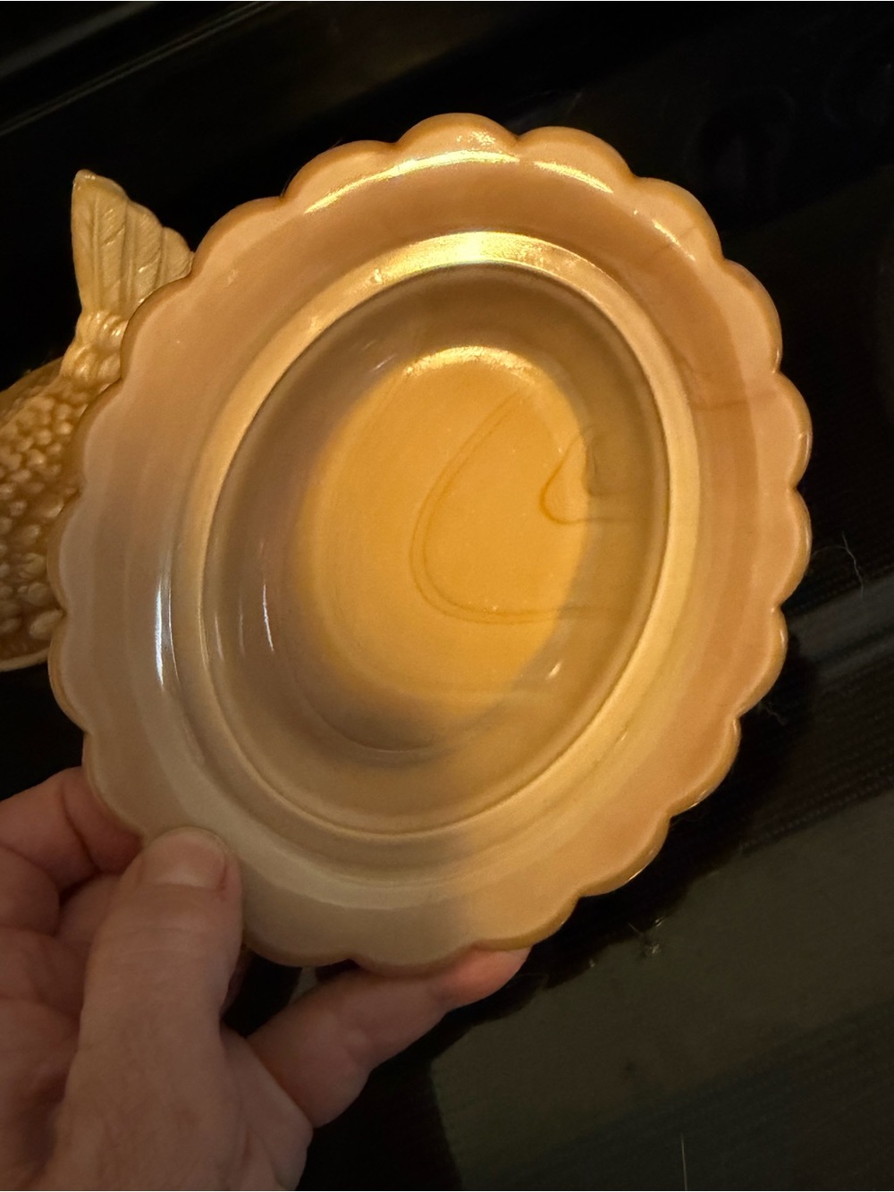 Vintage Mosser Chocolate slag glass nesting hen, like new. - Picture 9 of 16